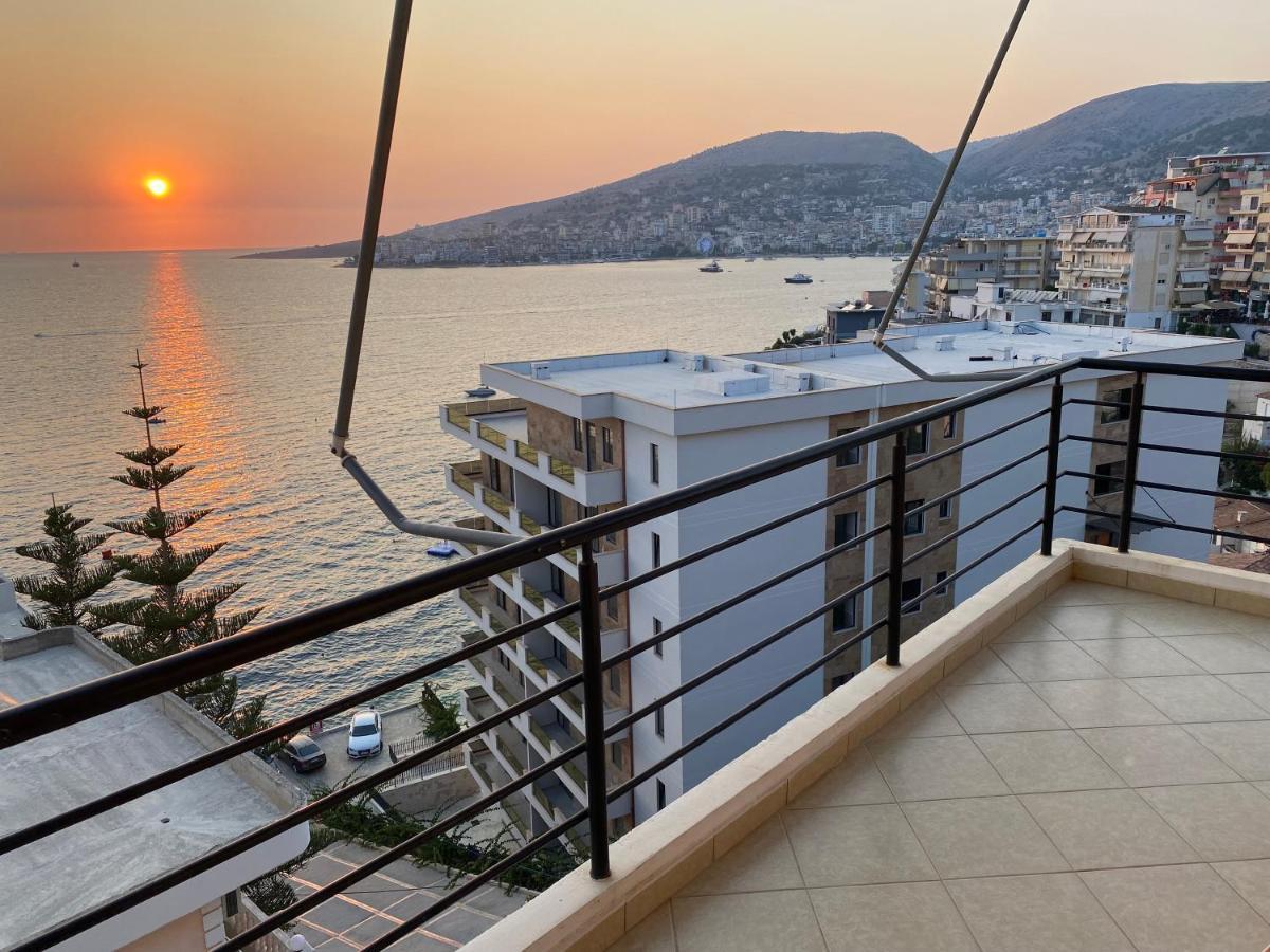 Apartment With Huge Sea View Balcony Sarandë Eksteriør bilde